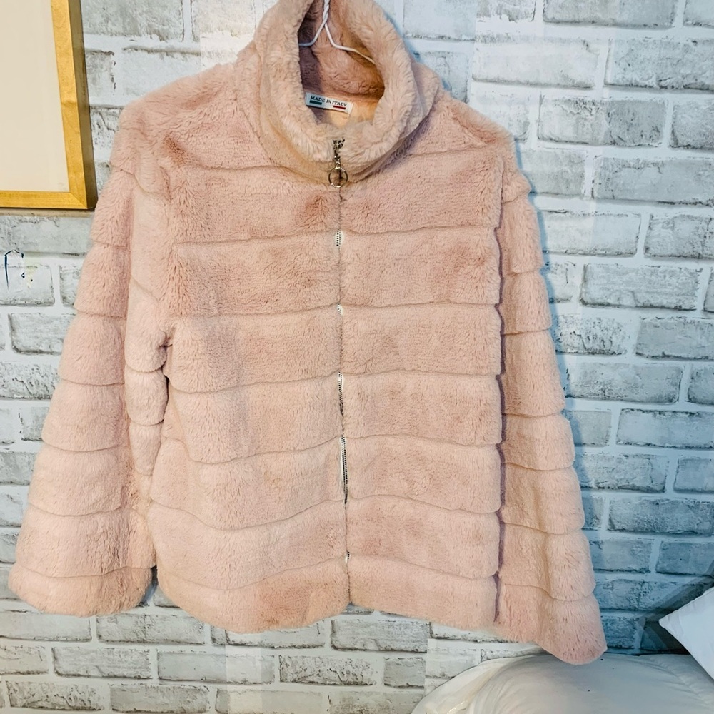 Made in ITALY faux fur jacket